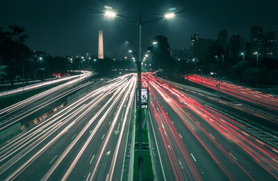 Autoroute le soir