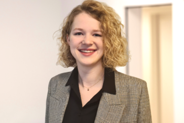 Leah Meyer de Stadelhofen